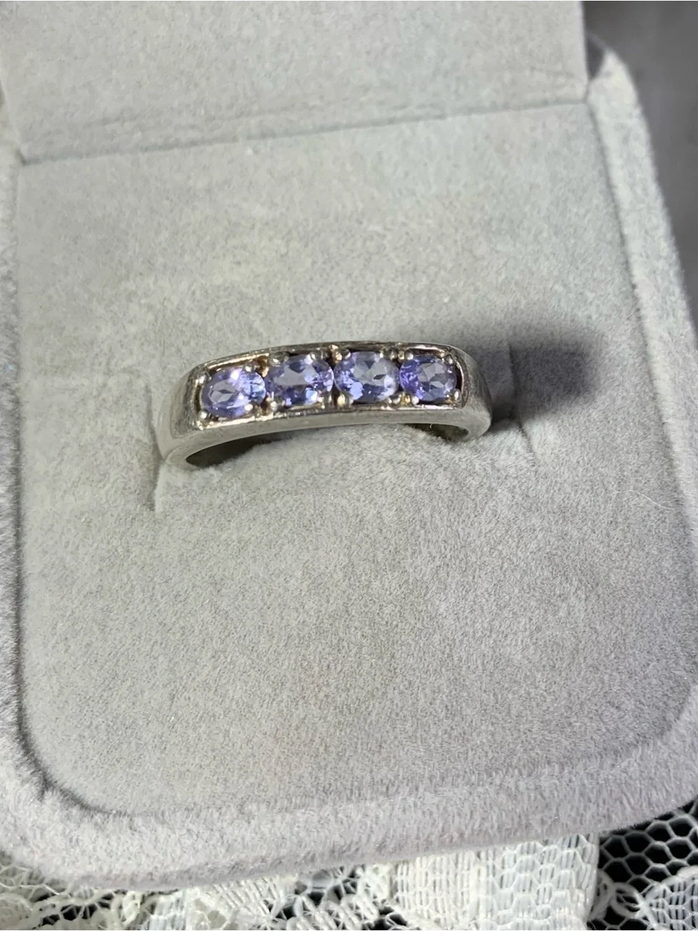 Sterling Silver vintage Tanzanite rare gemstone ring,size 7,